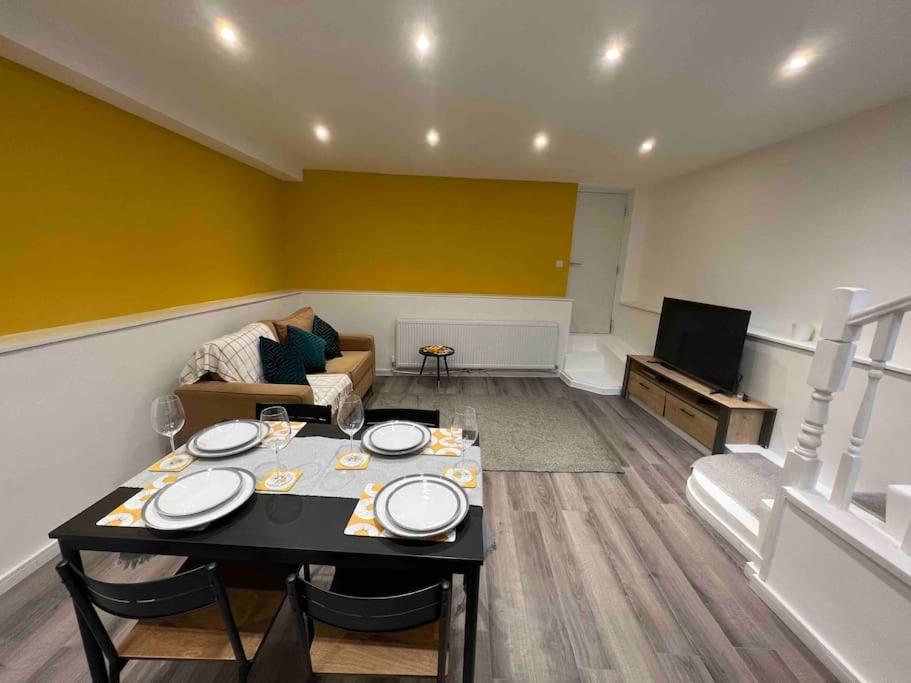 Stunning 3Br Maisonette In Brixton Londres Exterior foto